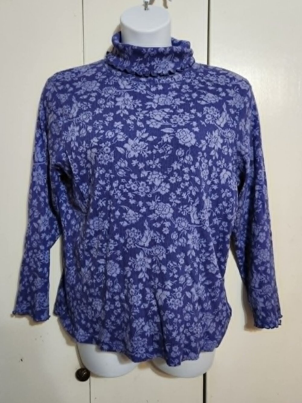 VTG White Stag Plus 22W 24W Floral Turtleneck Top Periwinkle Blue Ribbed